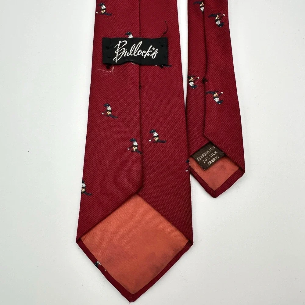 Vintage Bullocks Tie Mens Red Golf Alligator Novelty 80% Polyester 20% Silk‎